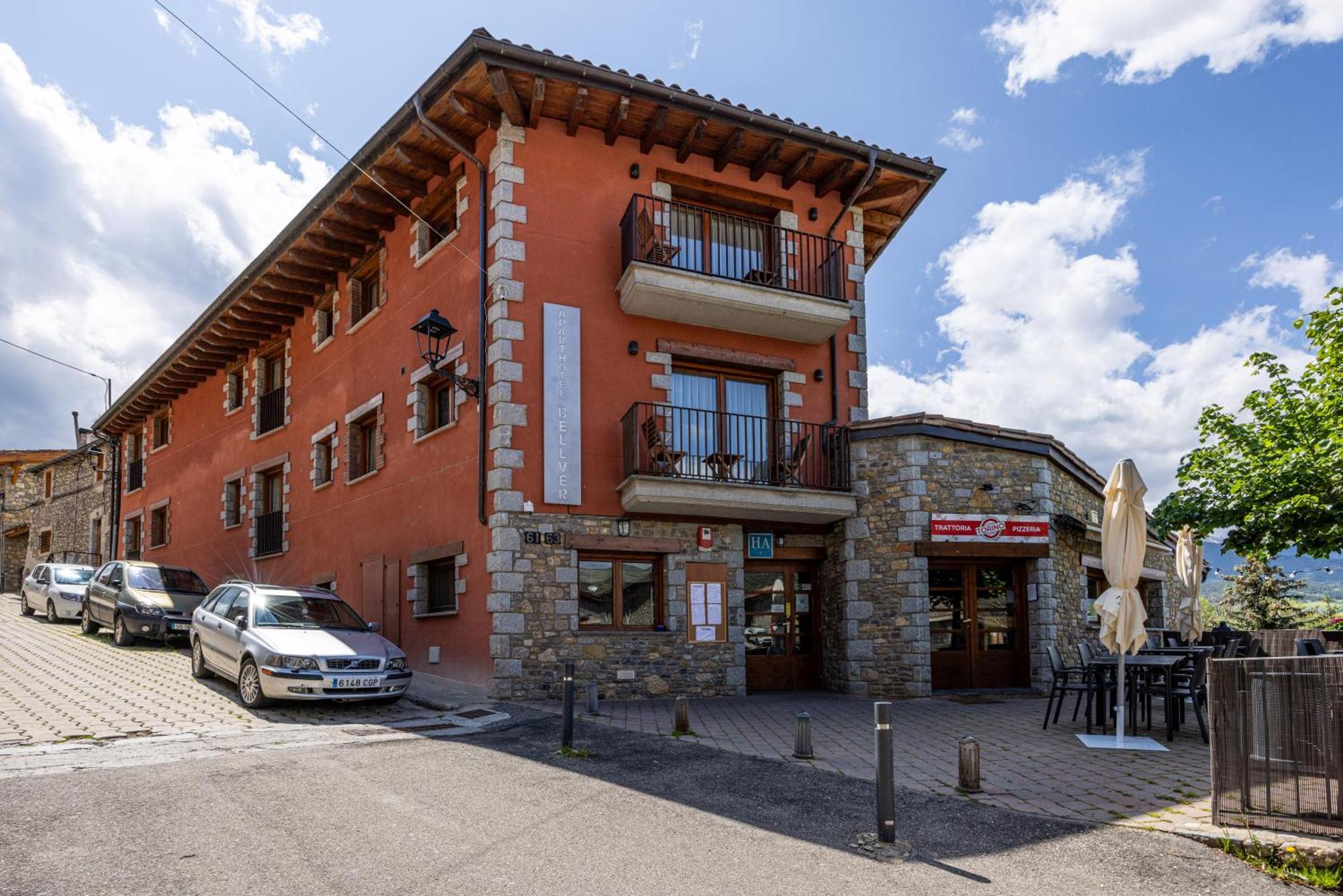 Aparthotel Bellver Bellver De Cerdanya Exterior foto